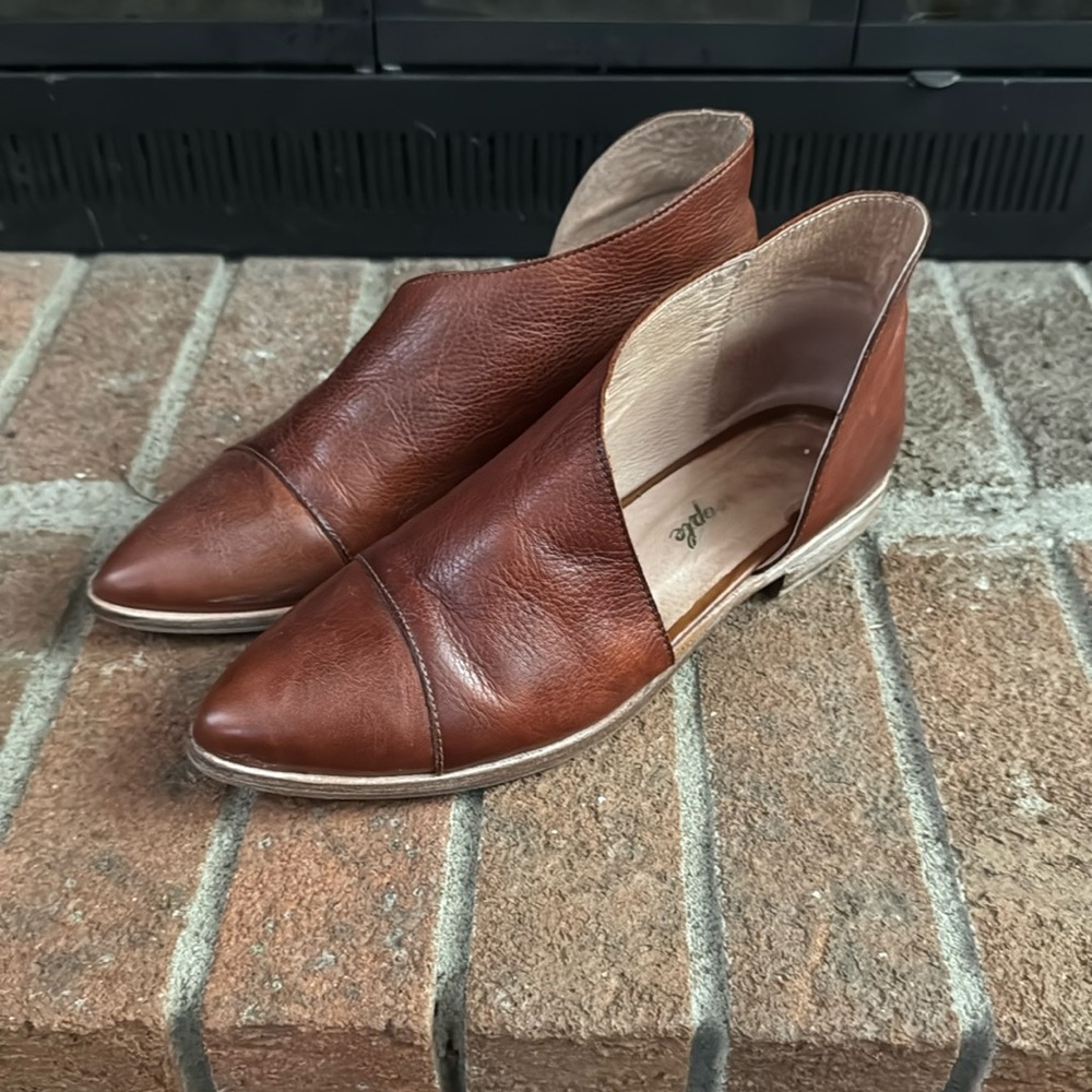 Free People Royale Flat Size 8/38